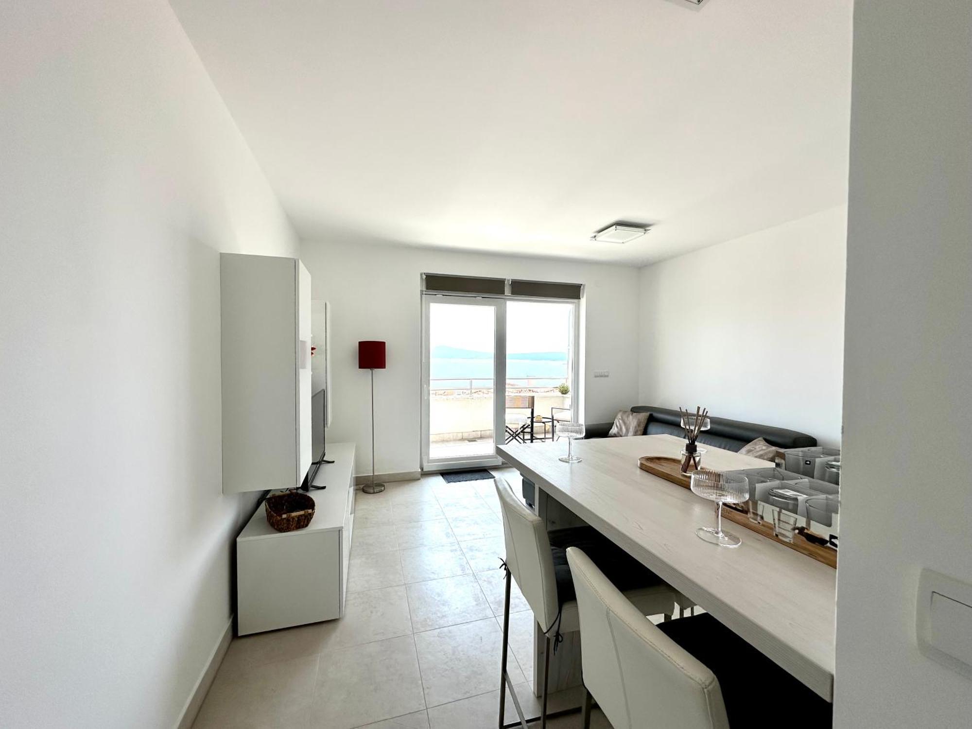 The View Apartment With Pool - Crikvenica Exterior photo